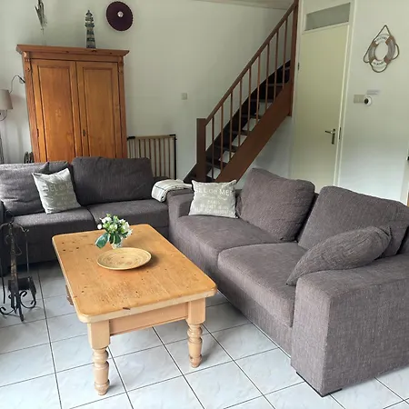 Albatros 225 Holiday home Julianadorp